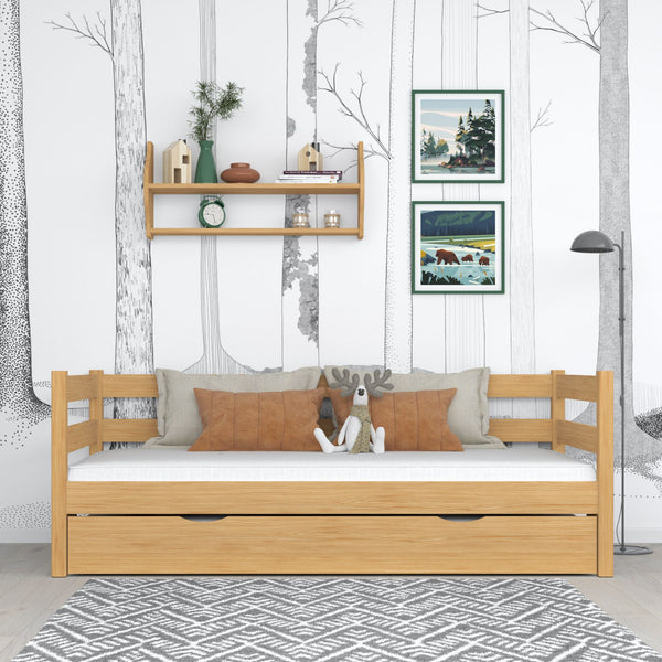 Łóżko sofa sosna naturalna z szufladą na materac – drewniane, Nizio Home
