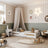 Letto basso bianco in camera da letto – allestimento scandinava, in legno