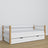 Łóżko sofa biało-dębowy – detale drewniane i złącza, Nizio Home