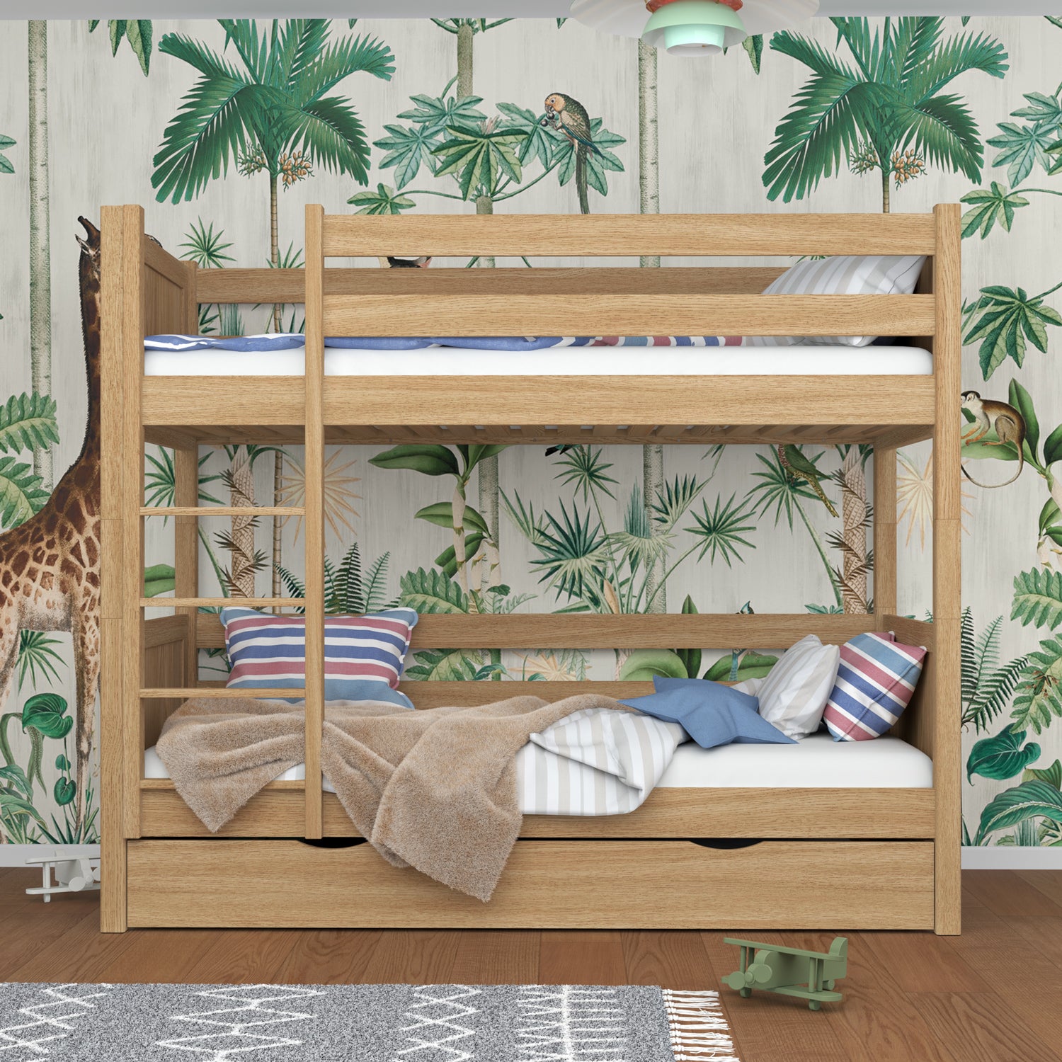 Letto a castello in rovere naturale – cassetto aperto, capiente vano sotto letto