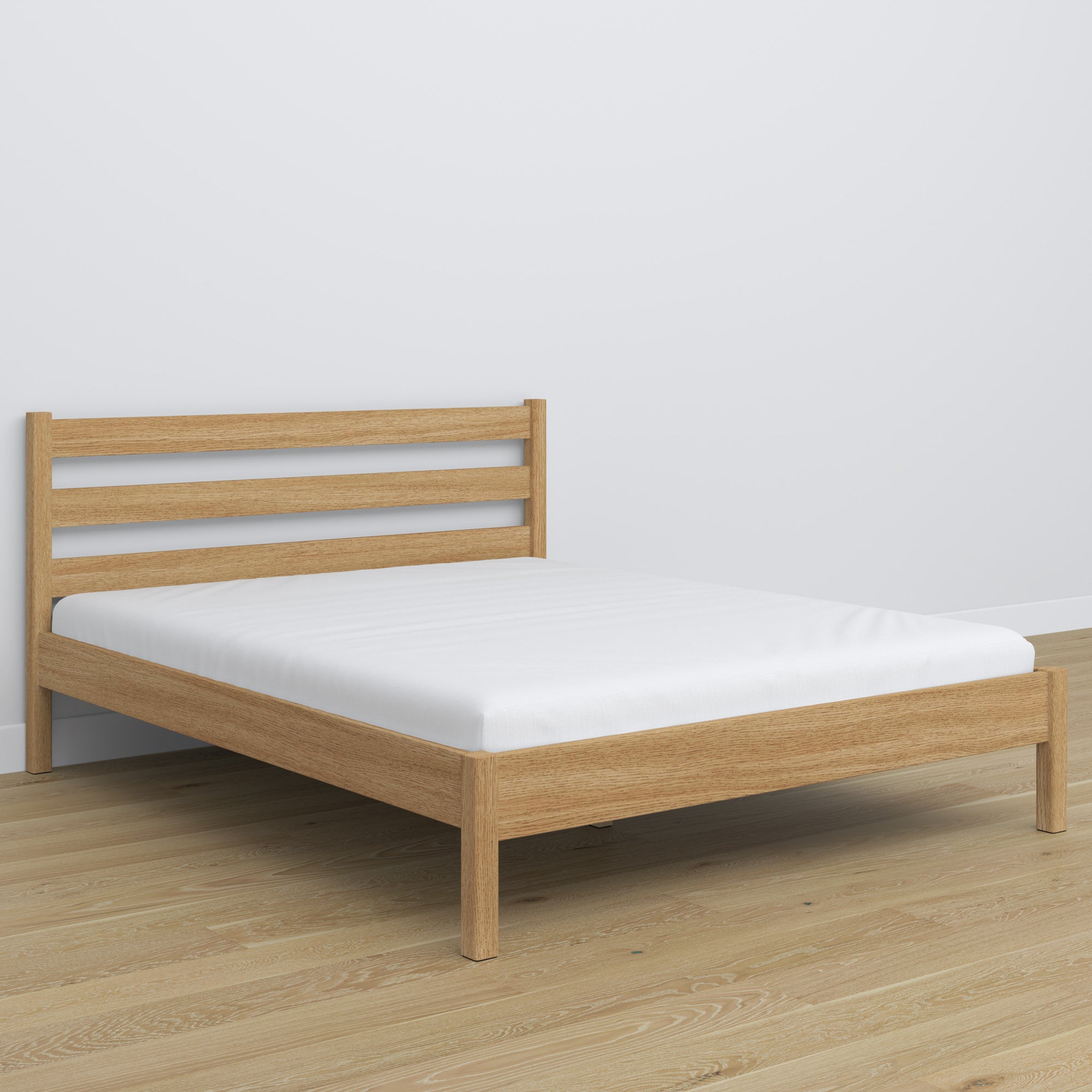 Double bed natural oak – oak headboard, close-up of wood quality
