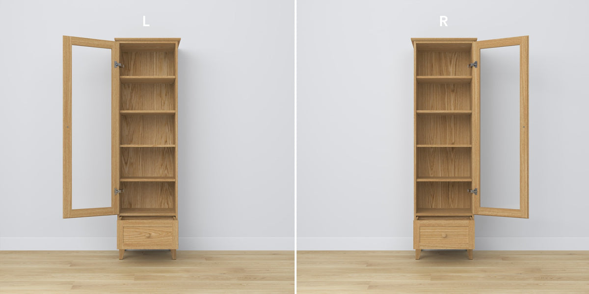 Display cabinet 1S oak natural oak – open doors, shelves and drawer inside