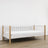 Letto divano bianco con quercia – laterale sponda in legno, sicurezza per bambini