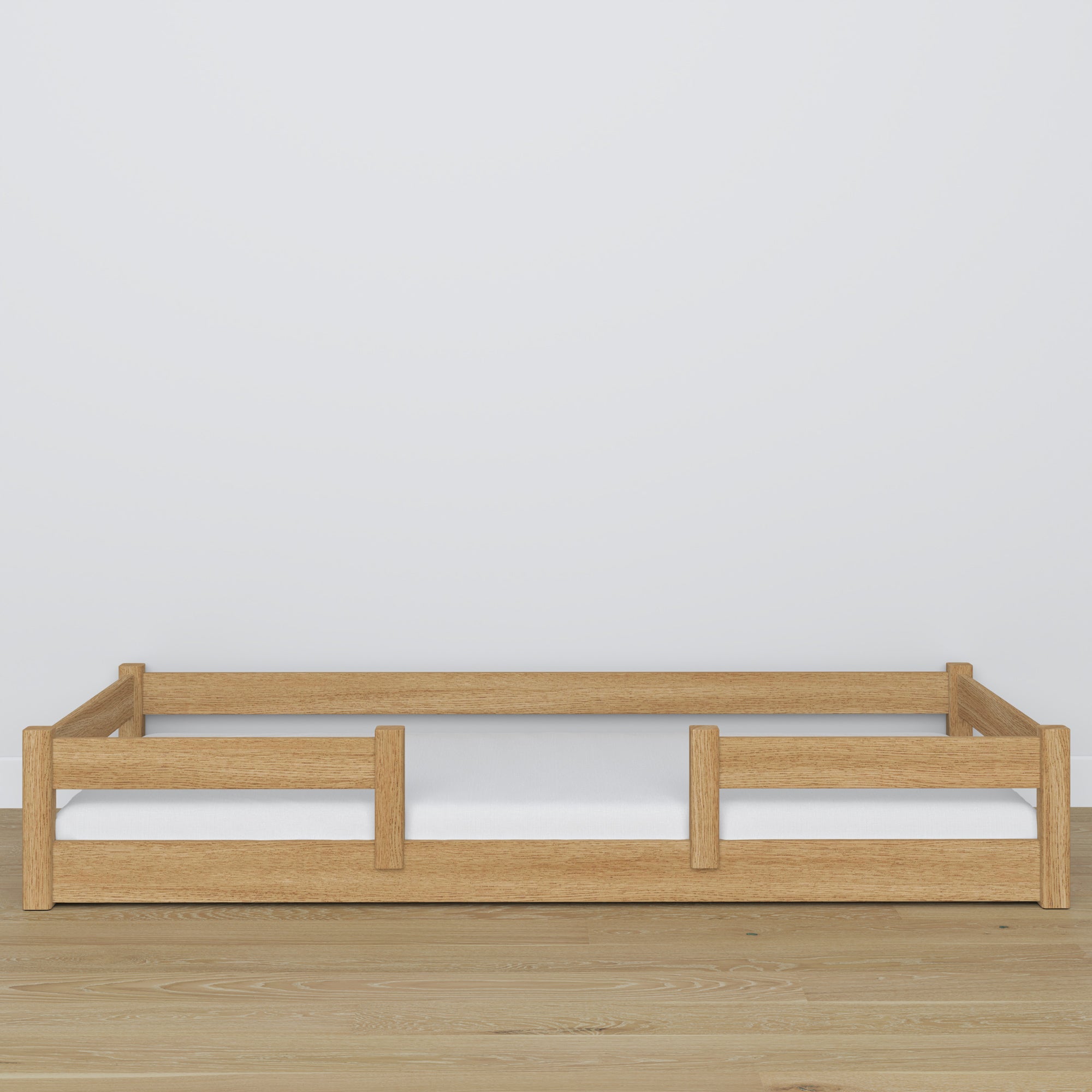Low Bed Natural Oak – Oak Headboard, Close-up of Wood Quality