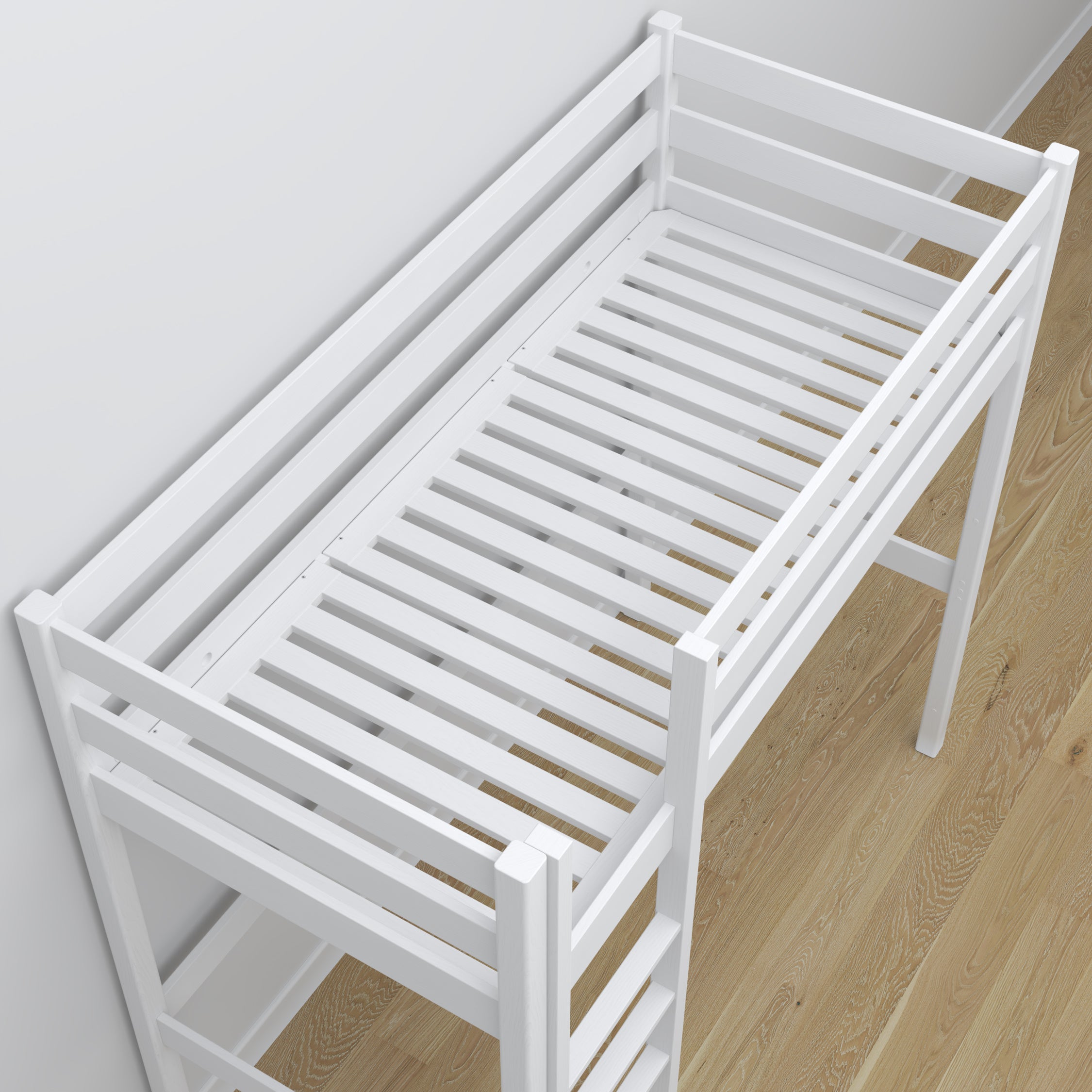 Letto a soppalco bianco in legno – vista dall'alto su camera da letto, Nizio