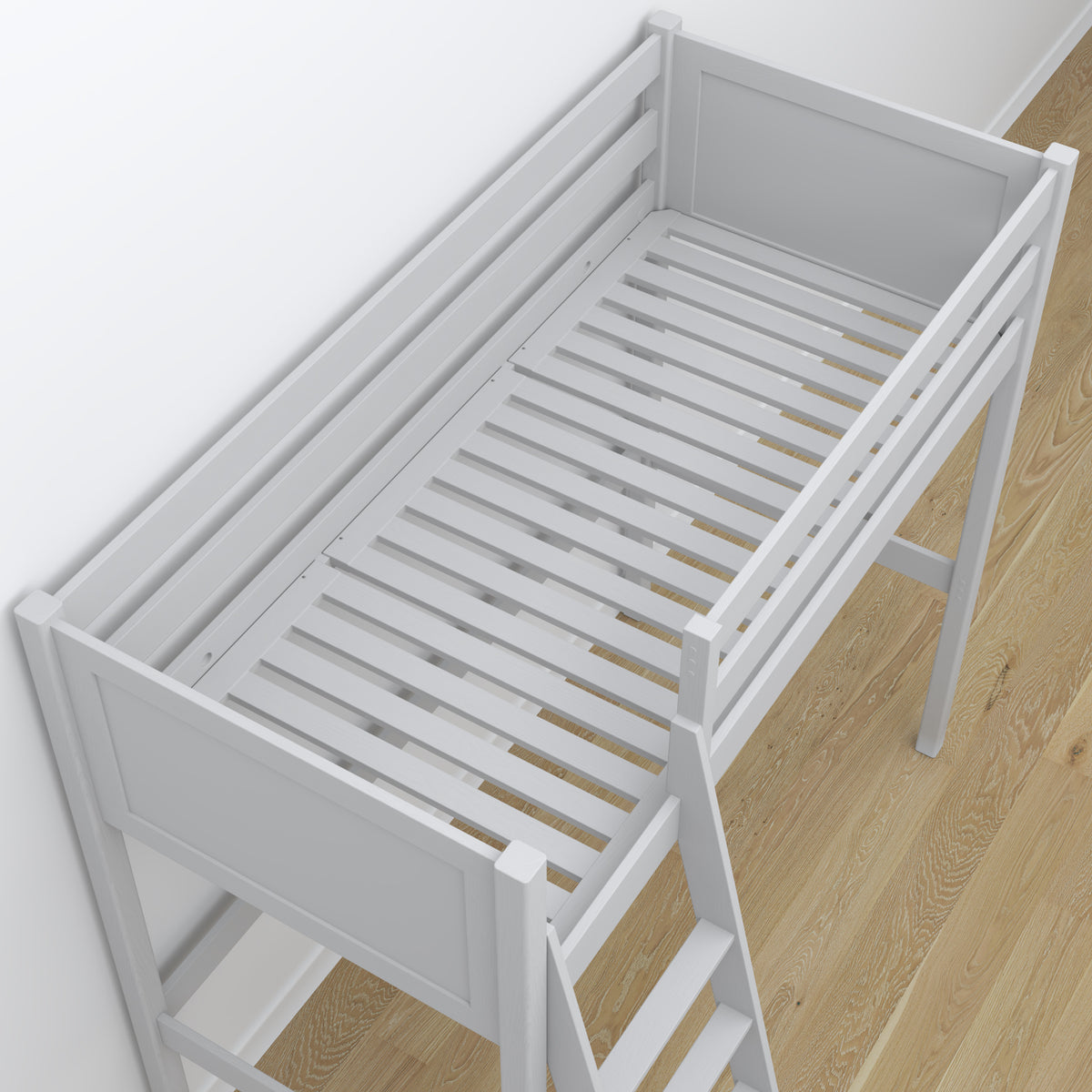 Letto a soppalco grigio in nella cameretta dei bambini – allestimento scandi, in legno